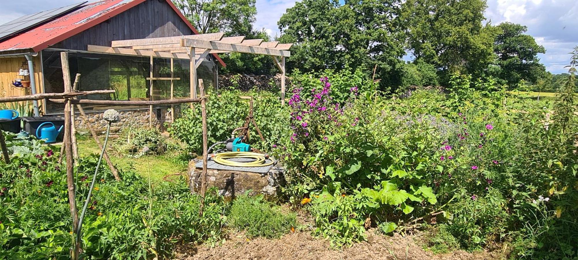 La Lande-de-Louge Roulotte A La Ferme Buissonniereヴィラ エクステリア 写真